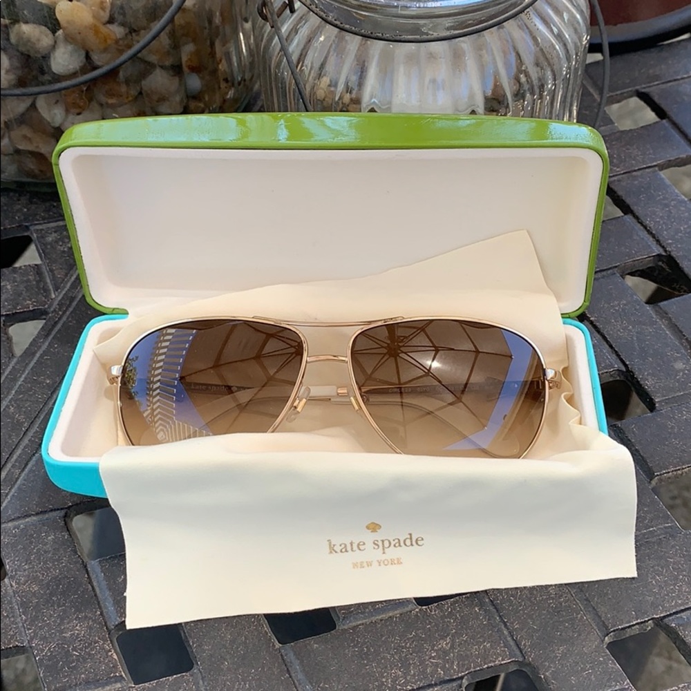 Kate Spade ♠️ Sunglasses 🕶